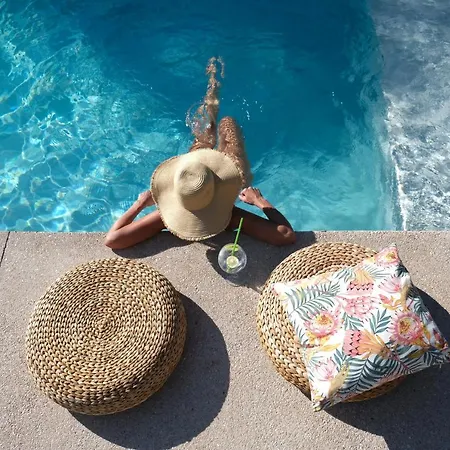 Апартаменты Cortijo Penardera (adults Only) Силес